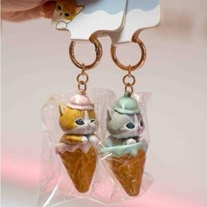 Mofusand Ice Cream Keychains